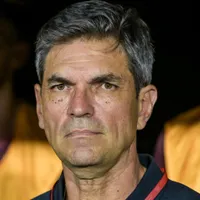 Sem Renato Gaúcho, Vasco negocia por Mauricio Pellegrino