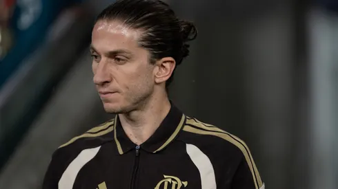 Filipe Luís vive momento ruim no Flamengo – Foto: Jorge Rodrigues/AGIF