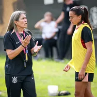 Com desfalques, Corinthians abre semana decisiva para o Dérbi