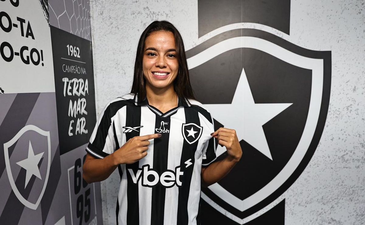 Botafogo anuncia a contratação por empréstimo da atacante Ellen Cristine, ex-Corinthians