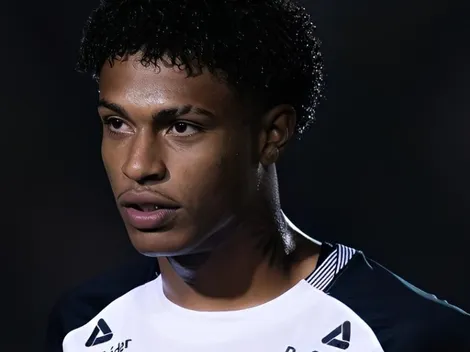 Corinthians vai exercer opção de compra do centroavante Favela