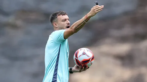 Anselmi em treino do Bota, enm preparação para decisão de vaga na fase de grupos da Libertadores – Foto: Vítor Silva/Botafogo
