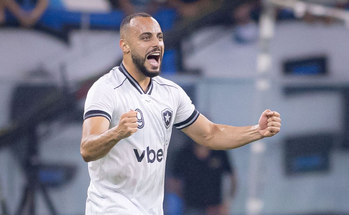 Corinthians agenda reunião com Botafogo por Arthur Cabral com e decisão pode avançar hoje