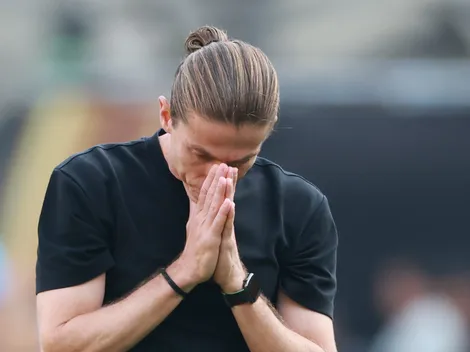 Filipe Luís está aberto para ouvir propostas por um novo emprego