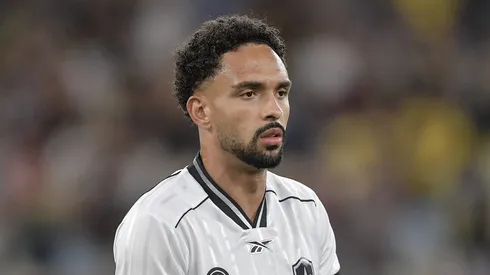 Vitinho no Botafogo. Foto: Thiago Ribeiro/AGIF