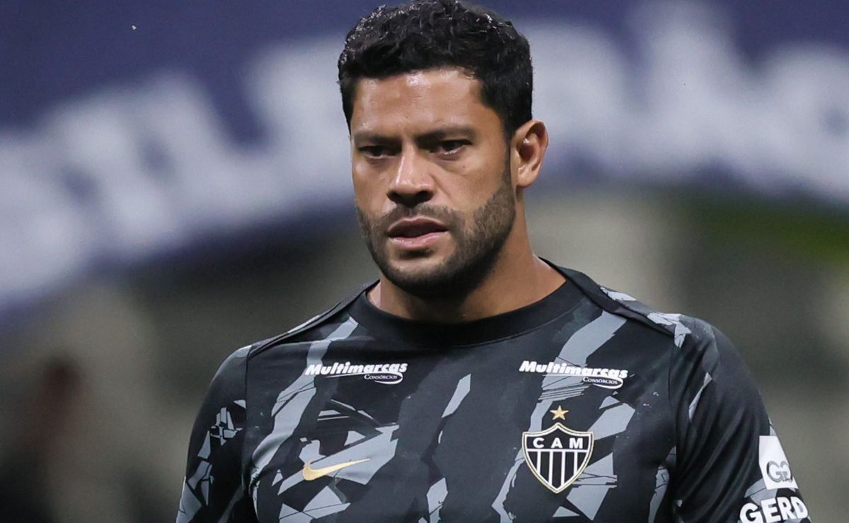 Hulk faz discurso no vestiário e cita Eduardo Domínguez como motivação para mudar postura do elenco