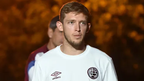 Rodrigo Castillo acertou com o Fluminense e Lanús comemorou o negócio