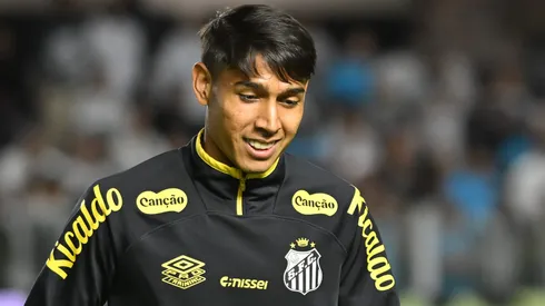 Alexis Duarte está emprestado ao Libertad, mas séria lesão no joelho pode fazê-lo voltar ao Santos antes da hora