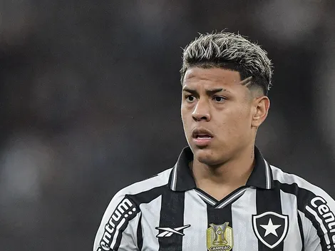 Anselmi mantém Matheus Martins como titular no Botafogo