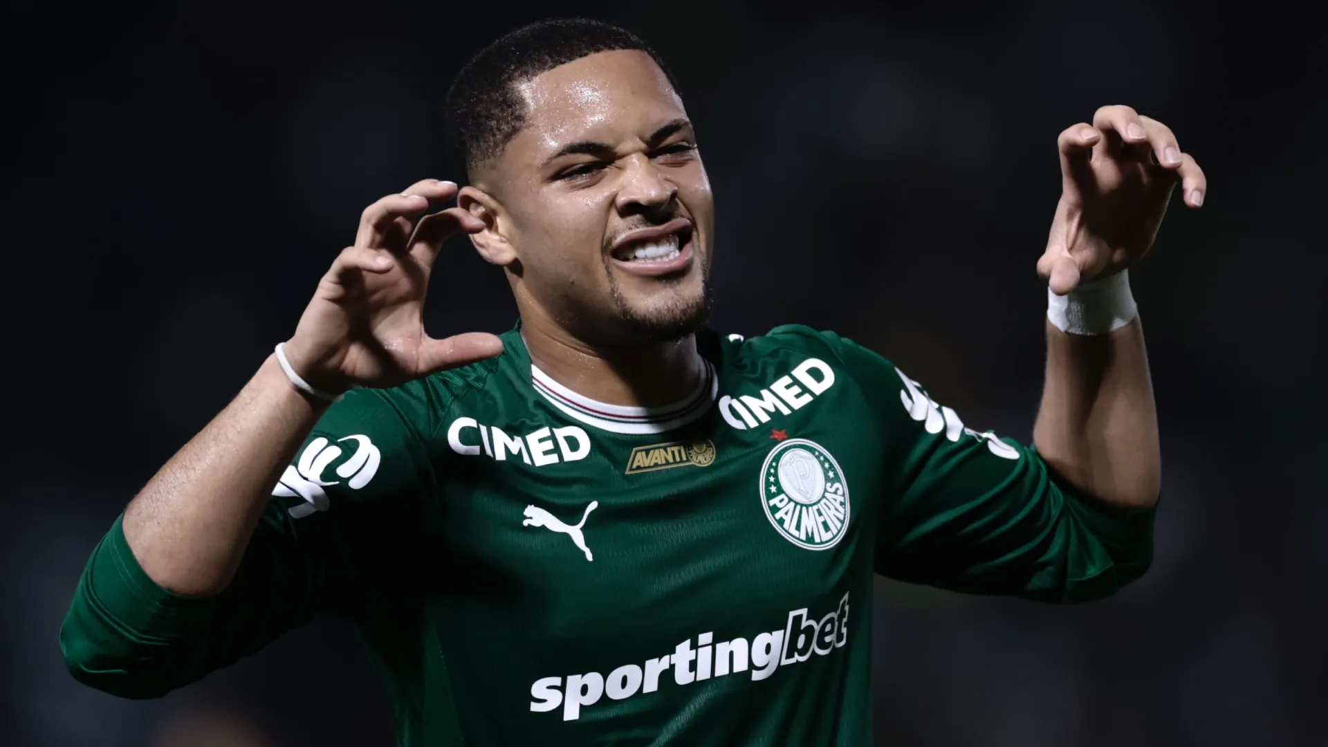 Vitor Roque é uma das armas do Palmeiras para a final – Foto: Marcello Zambrana/AGIF