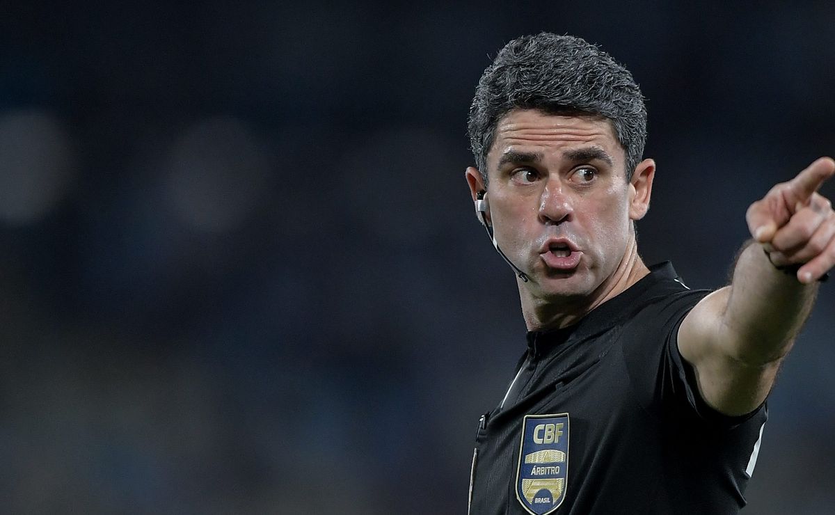 FPF define arbitragem para as finais entre Palmeiras e Novorizontino no Paulistão; veja os nomes