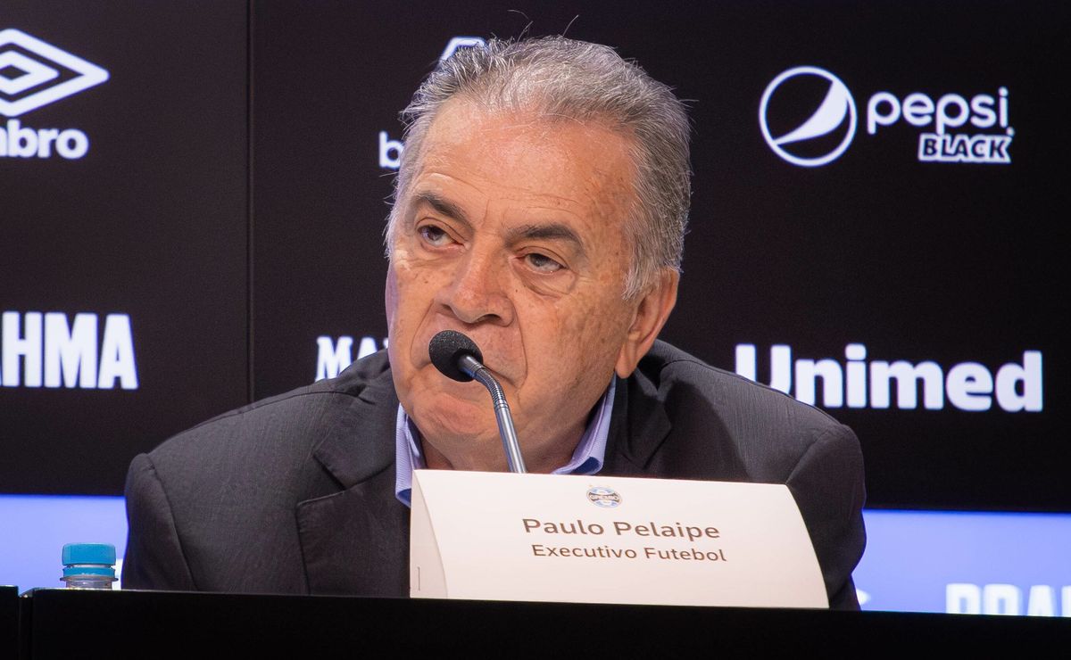 Paulo Pelaipe muda de ideia e Grêmio não pensa mais em buscar um novo camisa 10