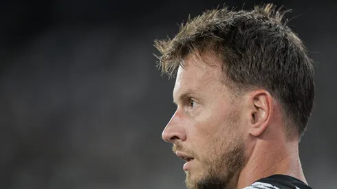 Preterido no Botafogo, goleiro Neto tem proposta do Corinthians para transferência por empréstimo