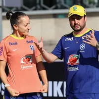 Brasil finaliza preparação para duelo com a Venezuela