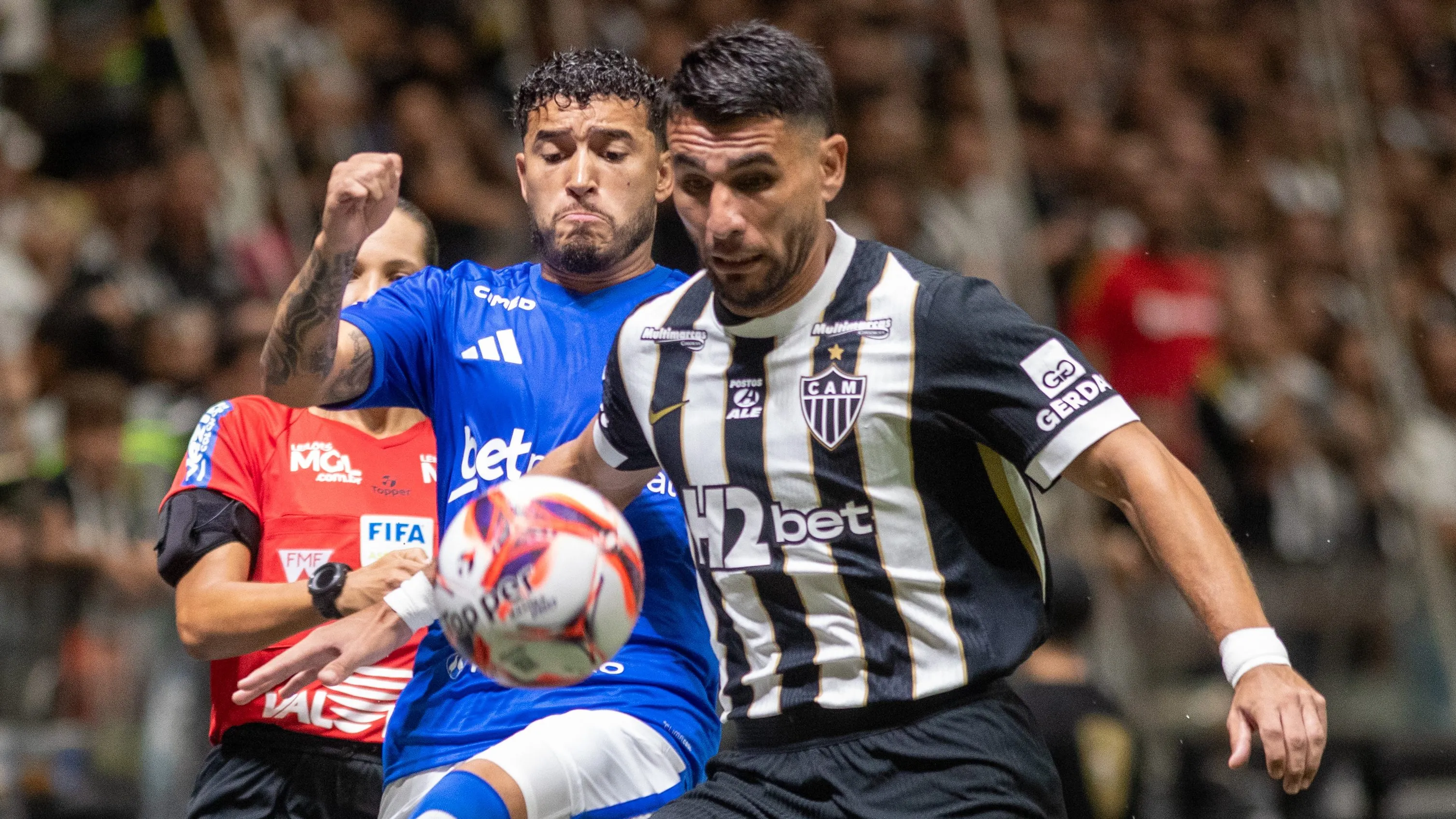 Alonso já soma oito jogos pelo Galo em 2026 e deve ser titular na final do Mineiro contra o Cruzeiro – Foto: Fernando Moreno/AGIF