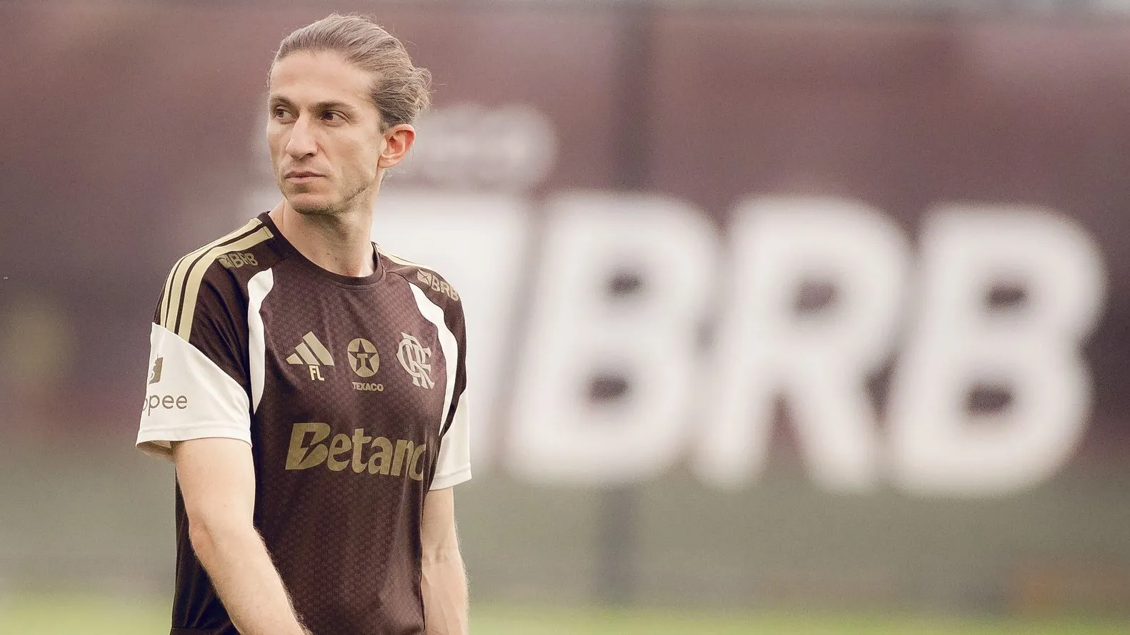 Filipe Luís em treino na Gávea: saída do ídolo foi mal digerida pelo elenco – Foto: Flickr Oficial Clube de Regatas Flamengo