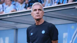 Luis Castro no Grêmio. Foto: Maxi Franzoi/AGIF