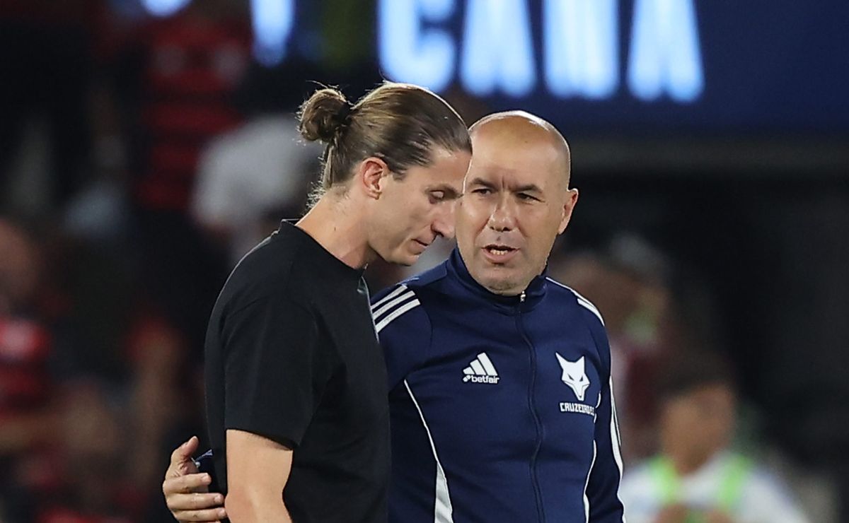 Leonardo Jardim já prepara primeira mudança no time do Flamengo e Luiz Araújo deve ganhar mais chances