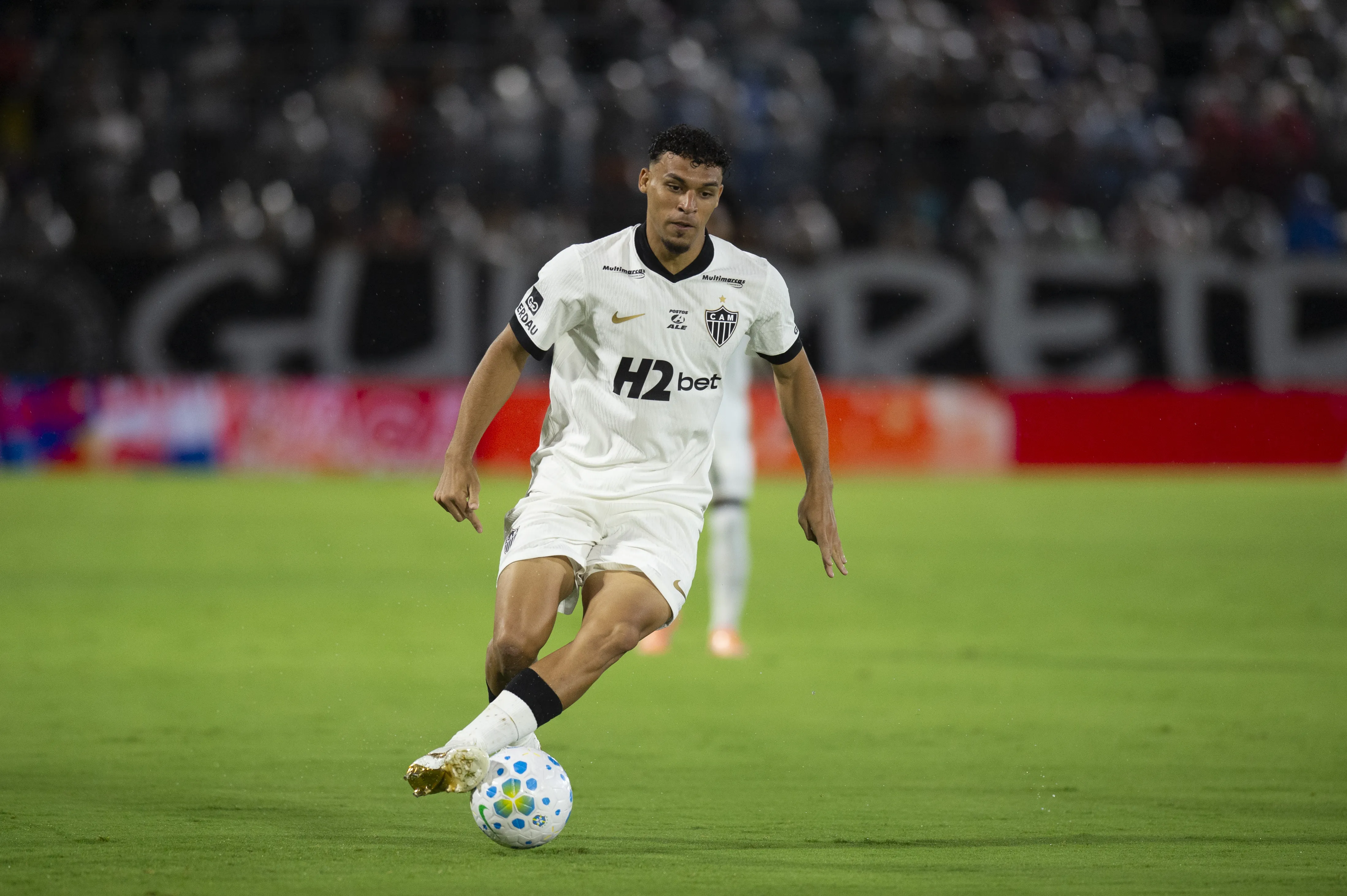 Victor Hugo é titular do Galo em 2026. Foto: Anderson Romao/AGIF