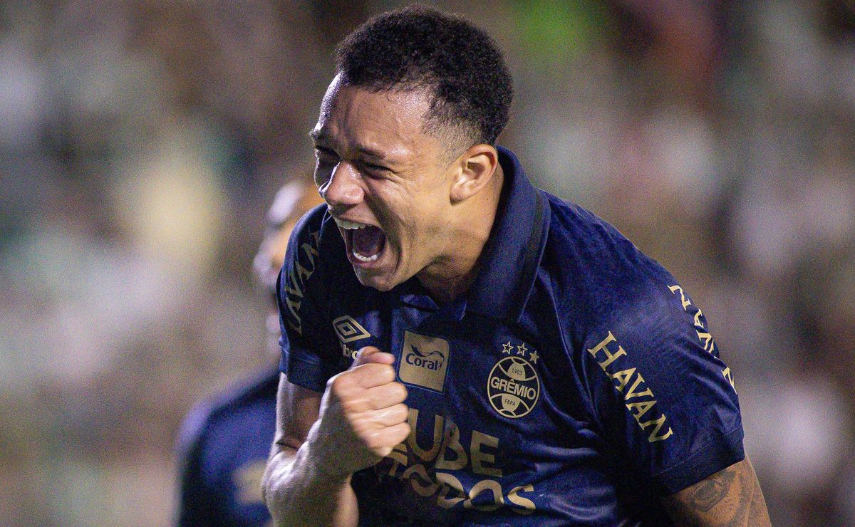Grêmio não descarta vender Viery ao Newcastle na próxima janela e quer receber altos valores