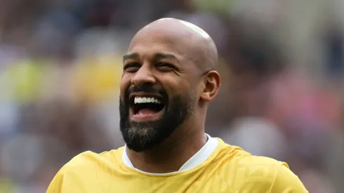 Fellipe Bastos durante evento do Criança Esperança de 2024