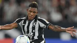 - Danilo, meia do Botafogo.