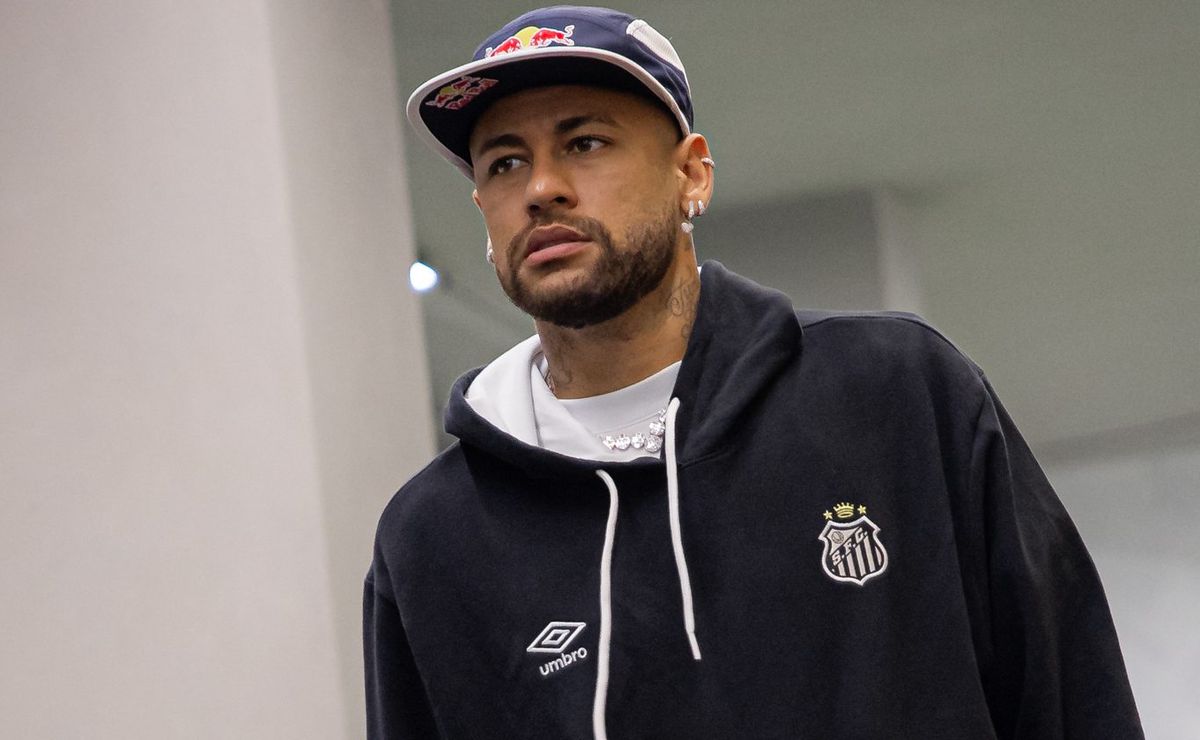 Ancelotti monitora Neymar para a Copa do Mundo e atacante pode estar na próxima convocação