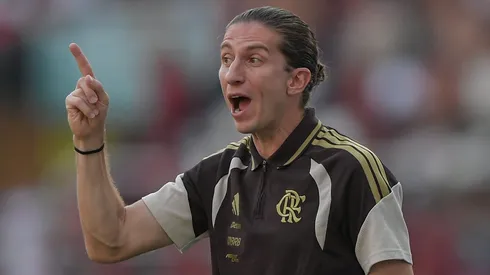 Filipe Luís já se despediu do Flamengo.