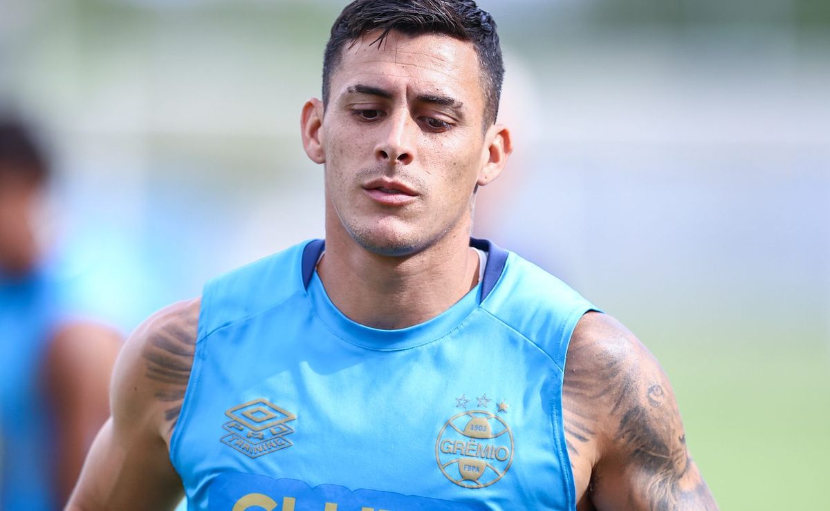 Grêmio muda de ideia e descarta negociar Pavón com o Talleres no mercado da bola