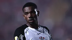 Volante André só será vendido pelo Corinthians a partir de 35 milhões de euros, diz PVC