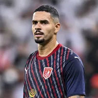 Guerra no Oriente Médio complica volta de Lucas Veríssimo ao Santos