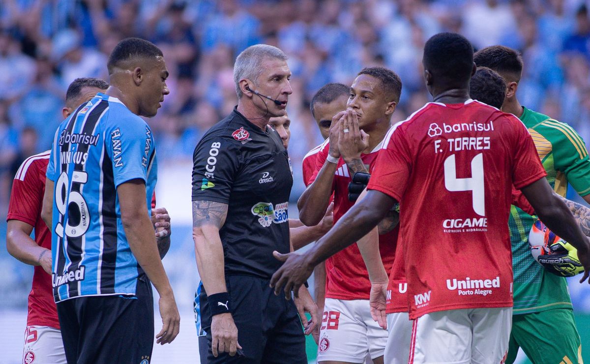 Internacional ‘rebate’ atitude do Grêmio e pede representantes da Conmebol e da FIFA na final do Gaúchão