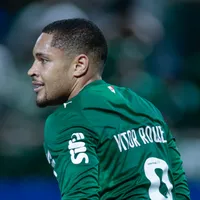 Vitor Roque está no banco em escalação oficial do Palmeiras
