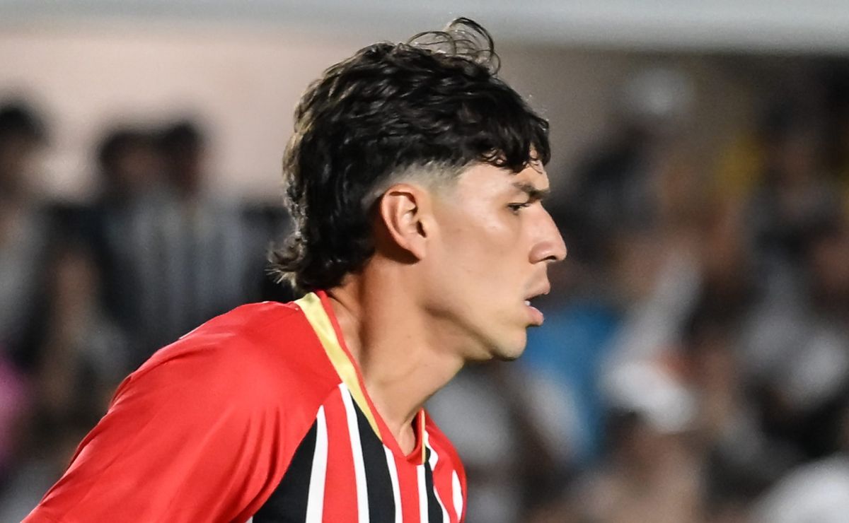 Negociação de Ferraresi com Botafogo é criticada por Arnaldo Ribeiro: “os negócios que o São Paulo faz”