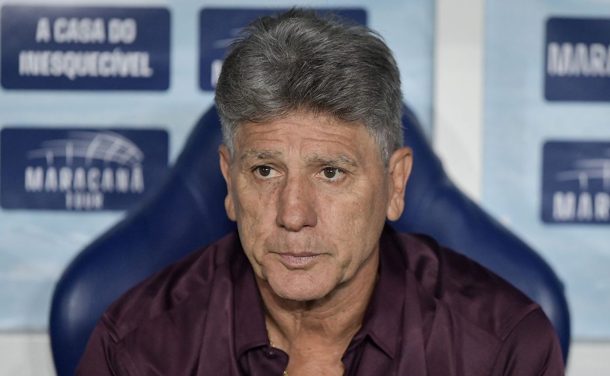 Renato Gaúcho sinaliza possível troca na braçadeira de capitão do Vasco da Gama