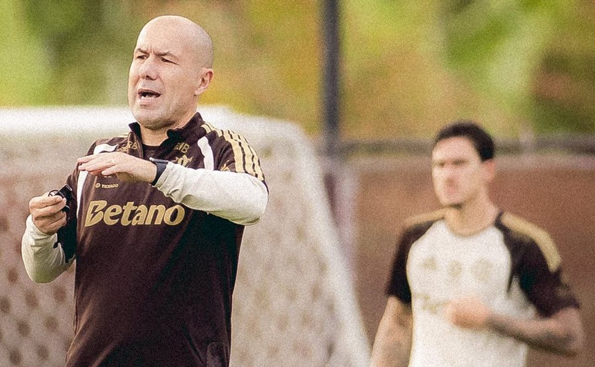 Leonardo Jardim toma decisão sobre Pedro e atacante está nos planos do novo treinador do Flamengo