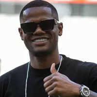 Júnior Santos comemora retorno e cita Martín Anselmi