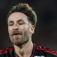 Flamengo recusa mais uma oferta e mantém Léo Pereira