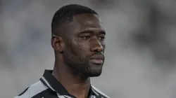 Bastos retornou ao Botafogo após se recuperar de lesão. Foto: Thiago Ribeiro/AGIF