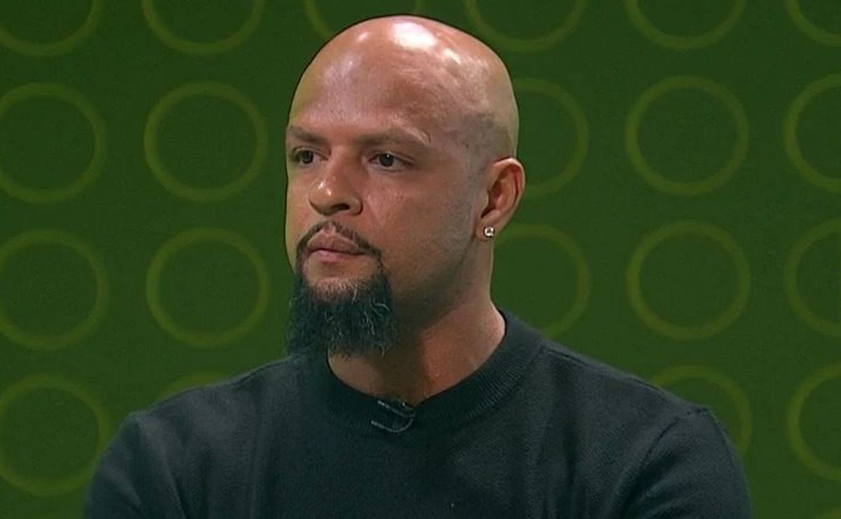 Cruzeiro pode demitir Tite se não vencer o Atlético-MG, acredita Felipe Melo: “Me arrisco a dizer”