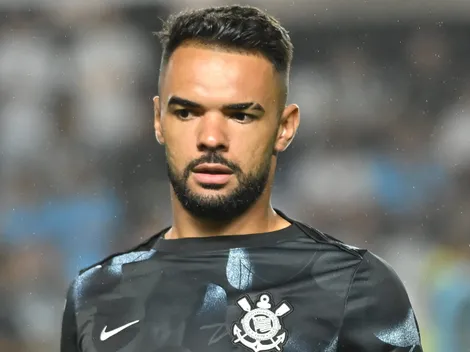 Raniele é ausência em treinamentos do Corinthians para tratar o tornozelo