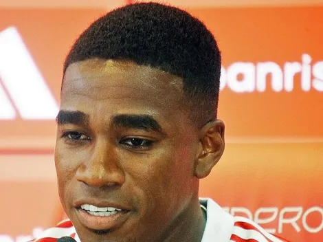 Internacional não para em Félix Torres e encaminha acerto com zagueiro