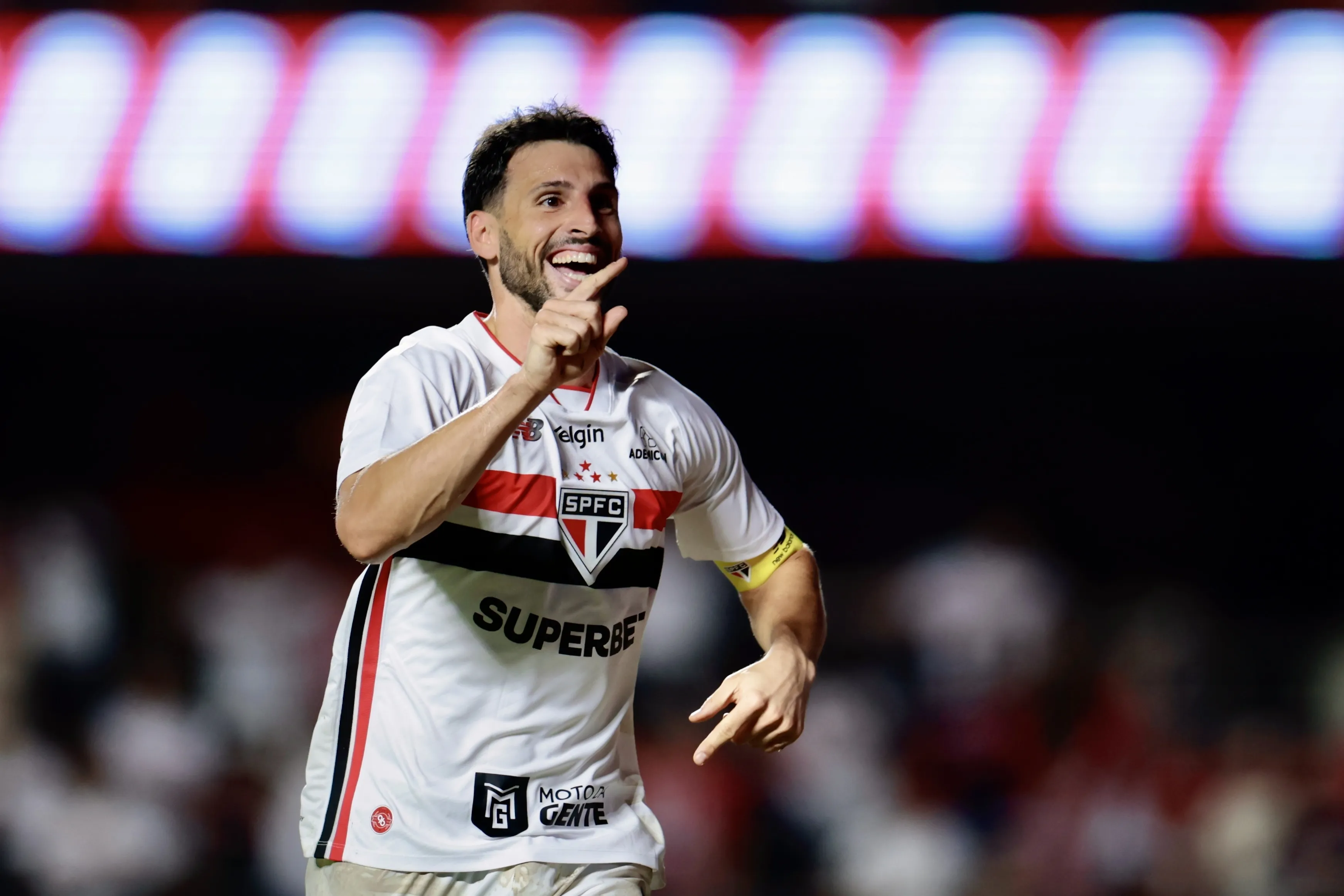 Calleri é o artilheiro da equipe. Foto: Marcello Zambrana/AGIF