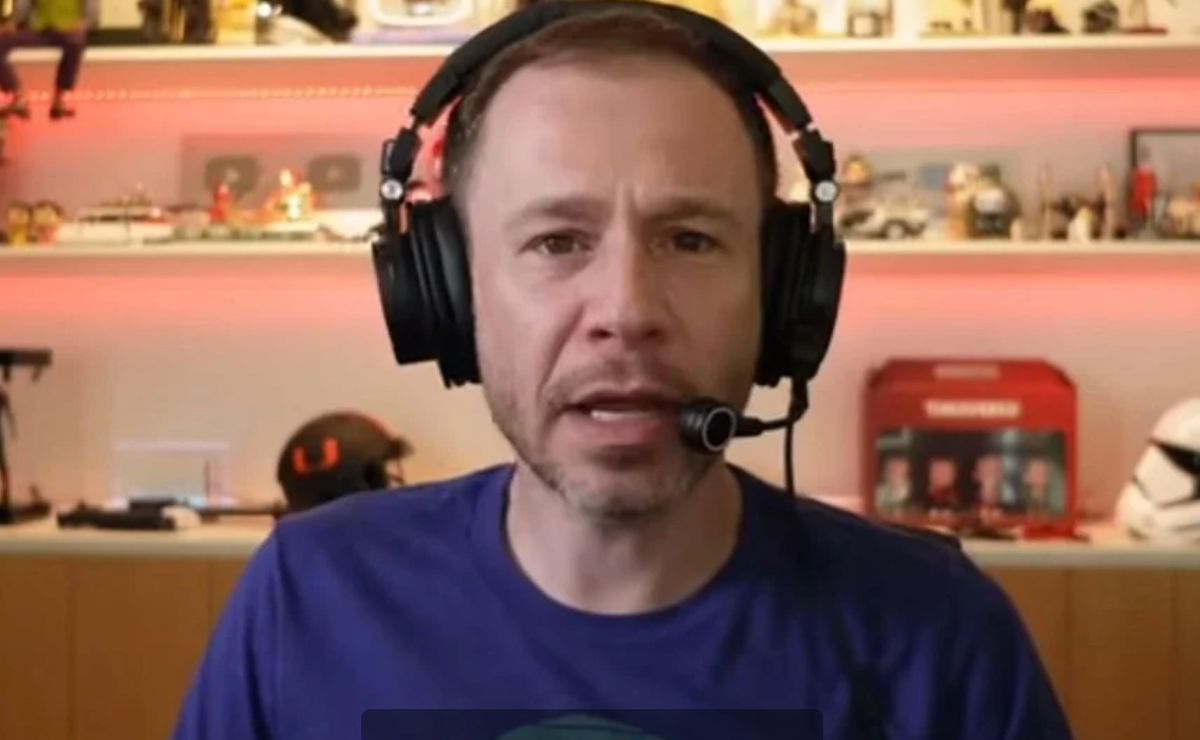 “Esse impedimento não existe”, dispara Tiago Leifert sobre gol anulado de Gómez para o Palmeiras