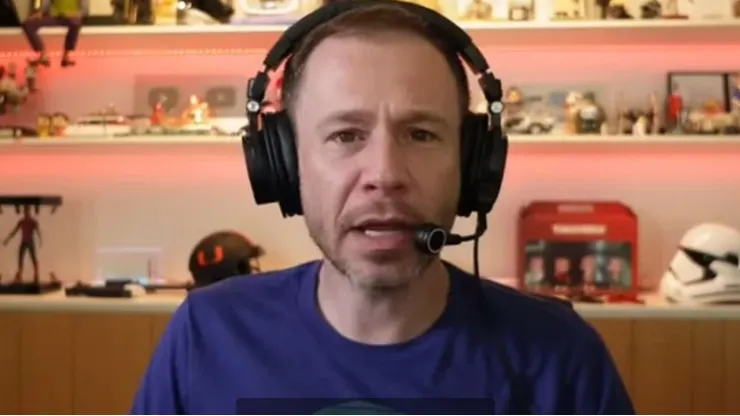 Tiago Leifert criticou linhas do VAR e vê gol legal de Gómez em Palmeiras x Novorizontino - Foto: Reprodução/YouTube