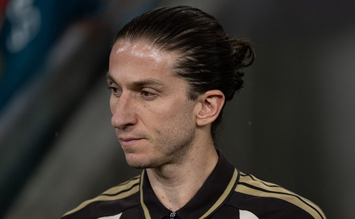 Após demissão no Flamengo, Filipe Luís é avaliado no América-MEX e nome ganha força nos bastidores