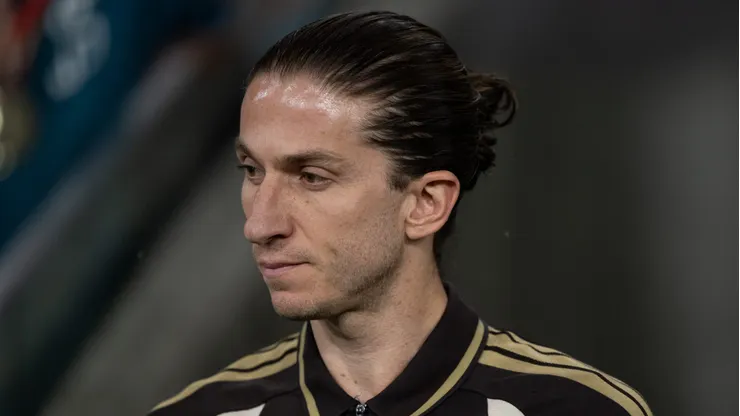 Filipe Luís deixou o Fla nesta semana.