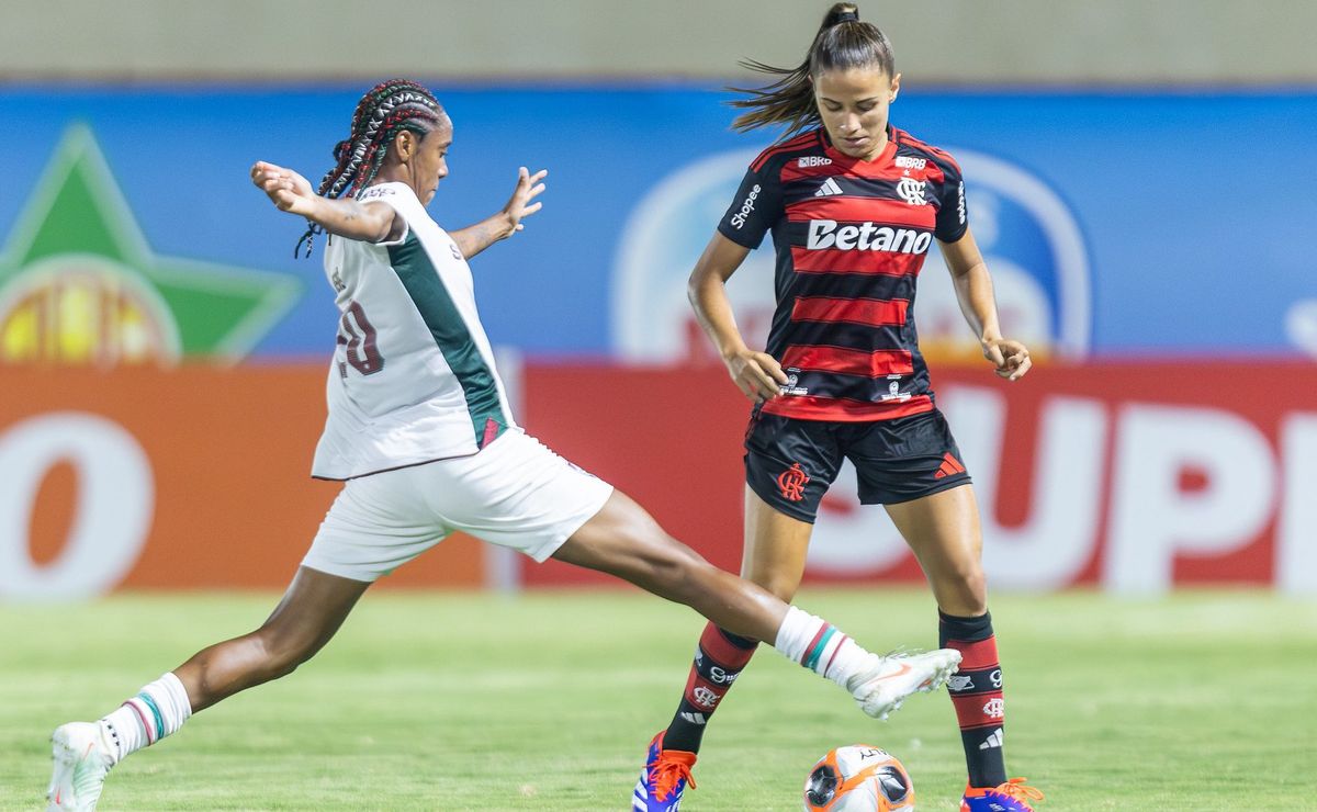 Fluminense e Flamengo vão disputar o título da Copa Rio Feminina na última rodada