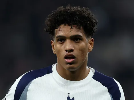 Souza ex-Santos pode ser revendido pelo Tottenham caso clube londrino seja rebaixadp