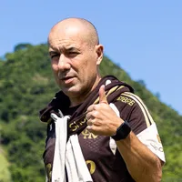 Flamengo deve passar por mudanças táticas após trocar Filipe Luís por Leonardo Jardim no comando